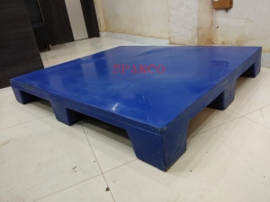 Roto Moulded Plastic Pallets Manufacturers in Bahadarabad